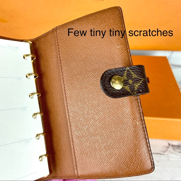 Louis Vuitton PM Size Planner Agenda with paper clips - Picture 10 of 14